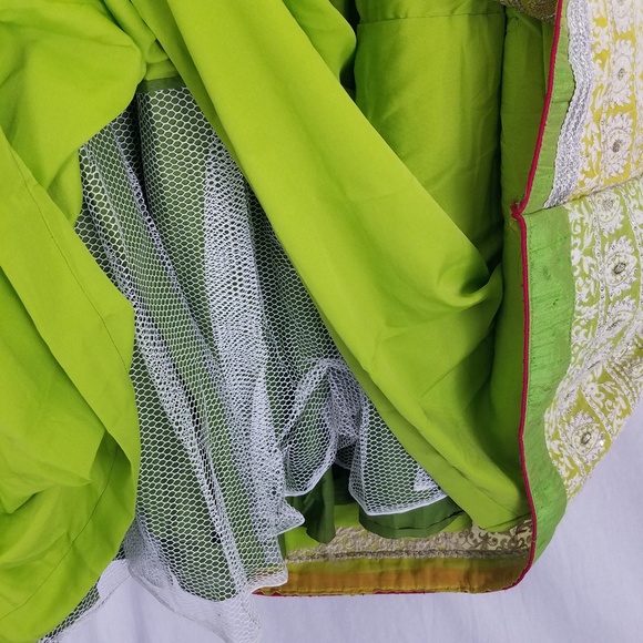 GODDESS Silk Skirt - Picture 5 of 7